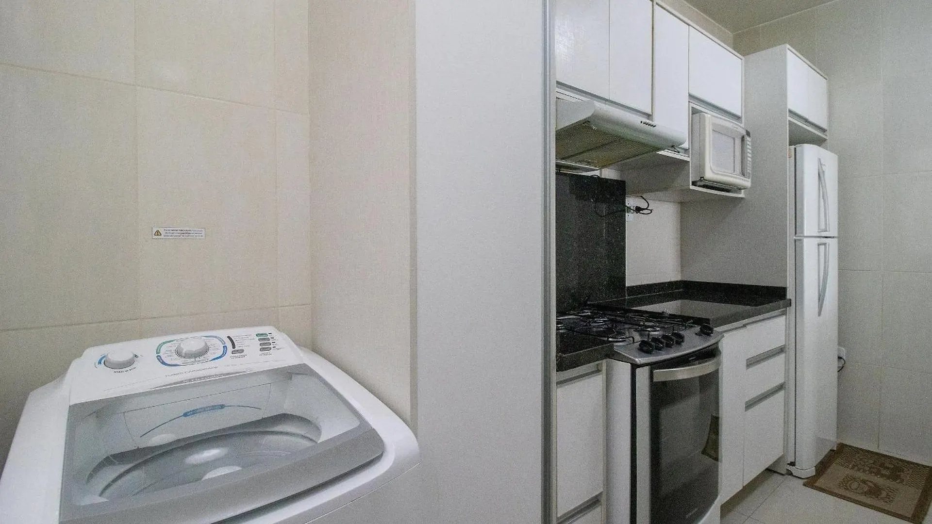Appartamento Prn12 - Climatizado, Prox Calcadao, Sacada, 2 Dorm Balneário Camboriú