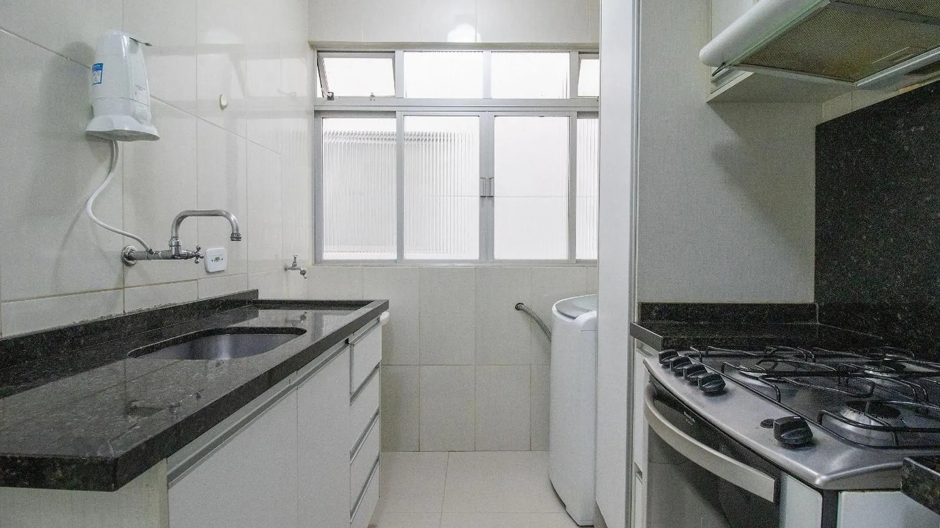Appartamento Prn12 - Climatizado, Prox Calcadao, Sacada, 2 Dorm Balneário Camboriú