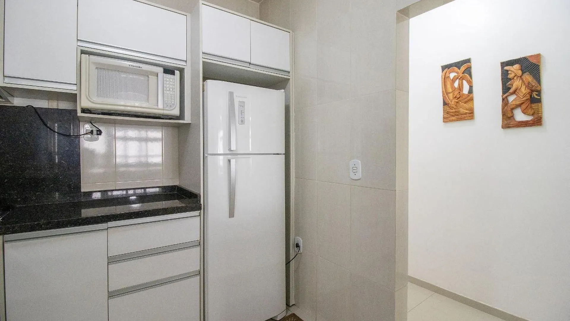 Appartamento Prn12 - Climatizado, Prox Calcadao, Sacada, 2 Dorm Balneário Camboriú