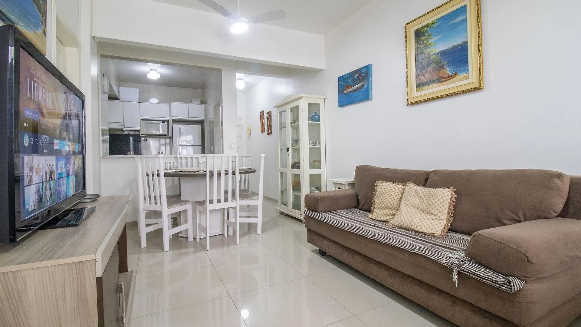 Prn12 - Climatizado, Prox Calcadao, Sacada, 2 Dorm Apartman Balneário Camboriú 0*,  Brazília
